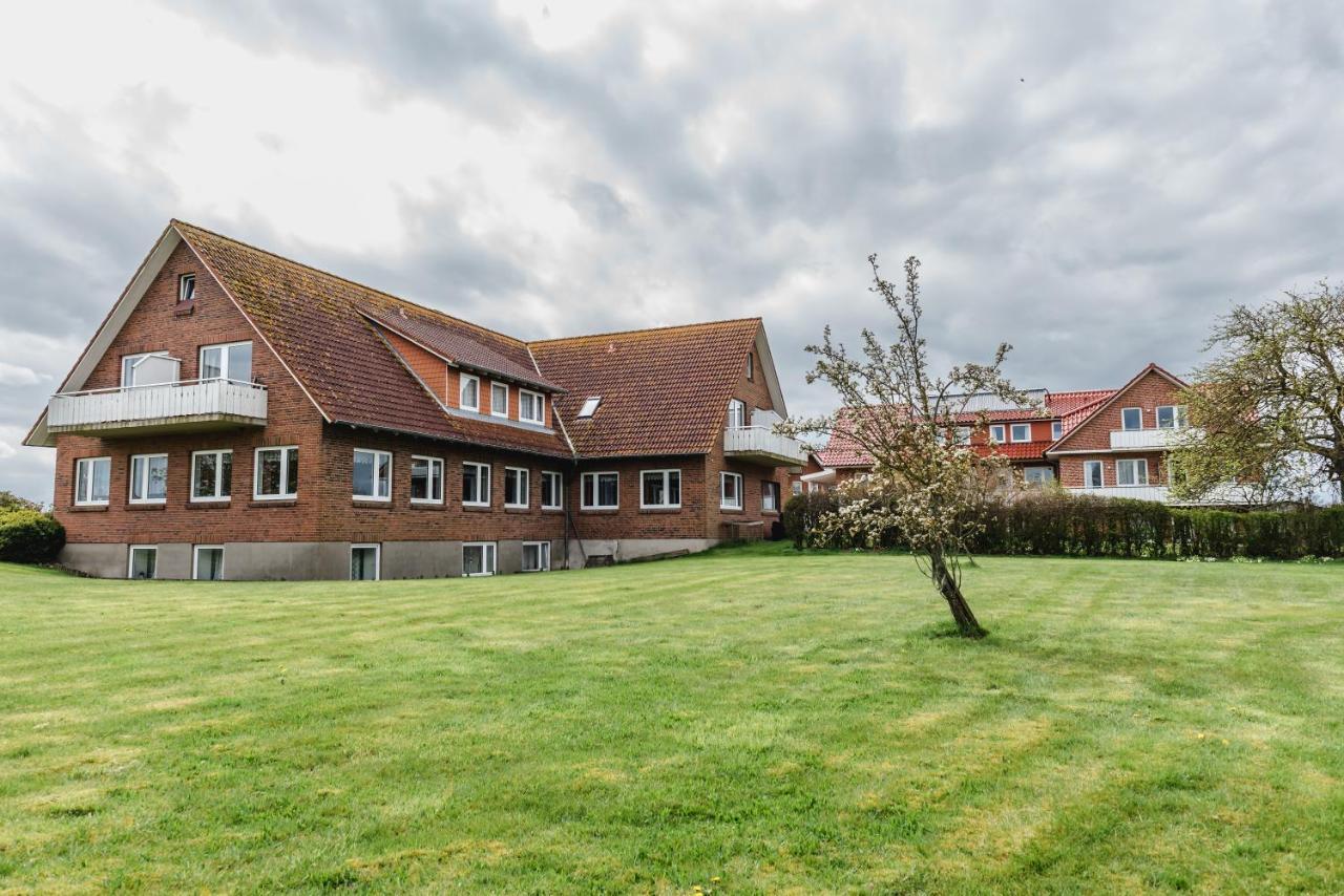 Straendhus Bed&Breakfast Hasselberg  Exterior photo